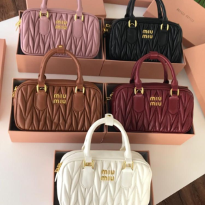 حقيبة ميوميو