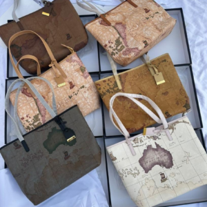 حقيبة ألفيرو مارتيني توت