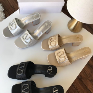 صندل فالنتينو فلات